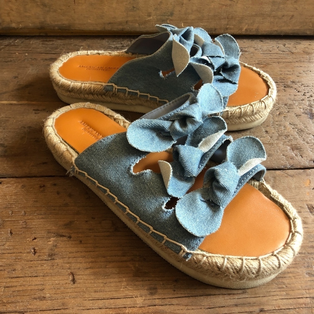 American Eagle denim triple knot flat form sandals